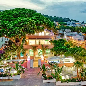 3* Hotel The Pink Elephant
