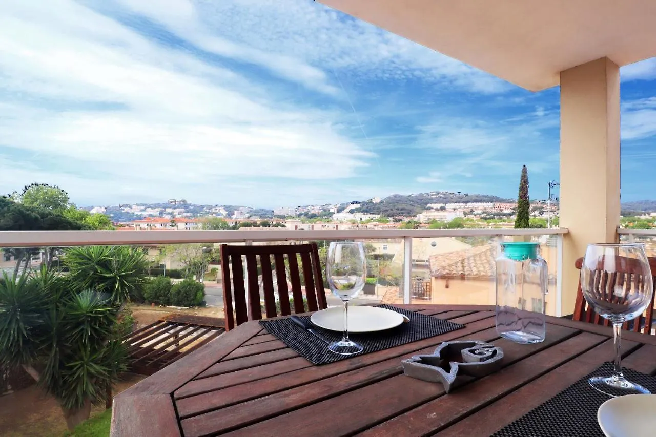 Amplio Apartamento Bahia II S'Agaro Apartment